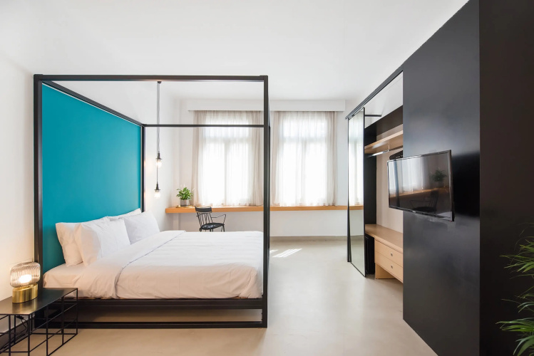 Monk Monastiraki Suites