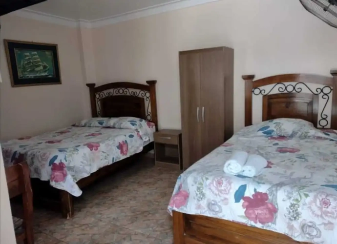 Economy Quadruple room