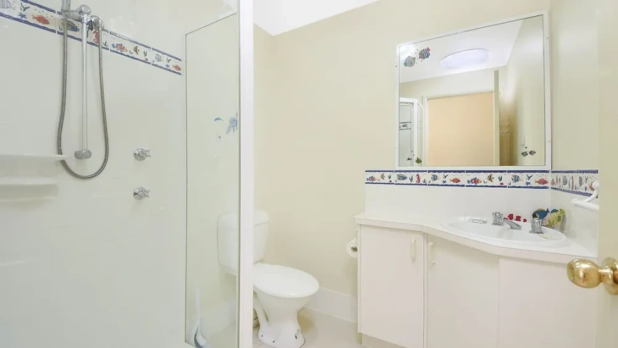 3 Bedrooms Cottage