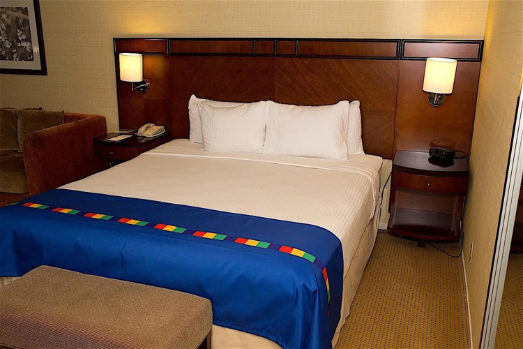 The Hotel Fresno