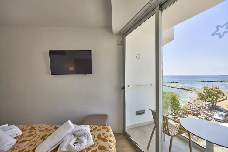 Superior Double room with balcony