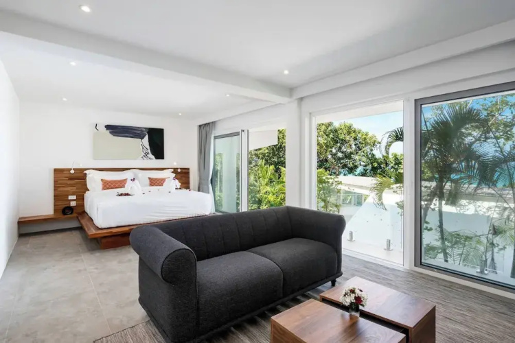 Luxury Sea View Villa Q With Pool at Unique Residences