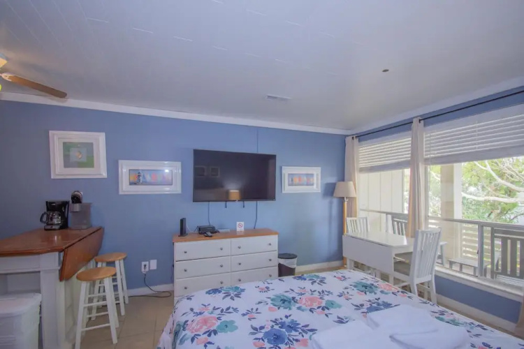 529 Sunsuite