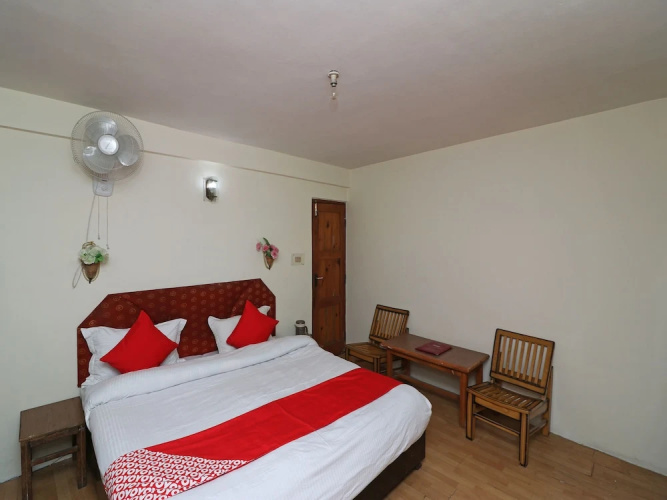 OYO 13710 Home Studio near Hadimba Manali