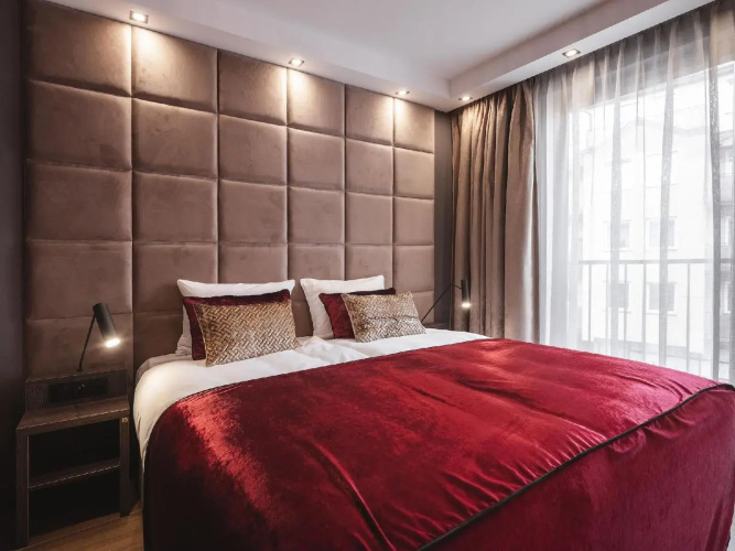 Art Suites Hotel