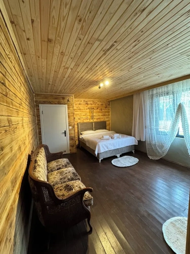 Suite with garden view