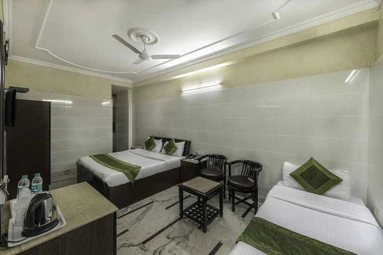 Treebo Trend Singh Sons Karol Bagh