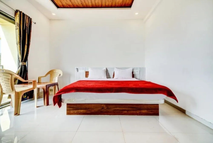 Aditya Hill View Inn