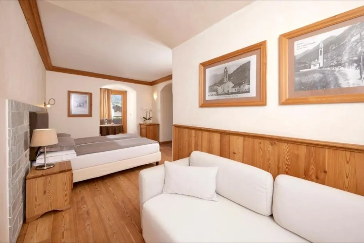 Superior Quadruple room