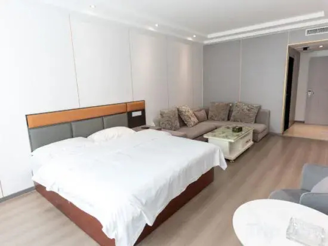 Shell Hotel (Jiefang Road, Yuexi County)