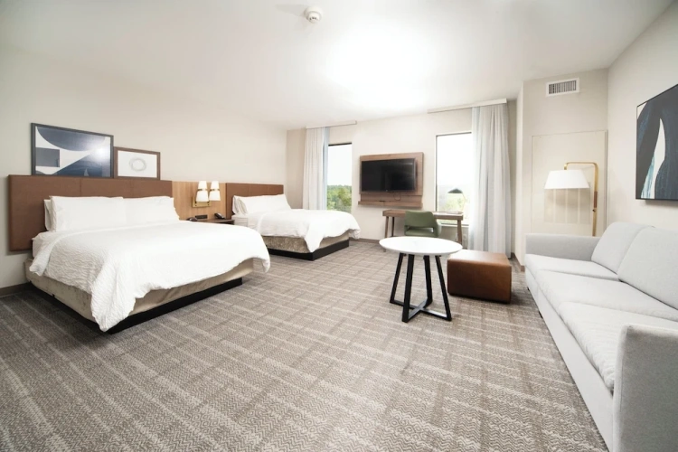 Quadruple Suite