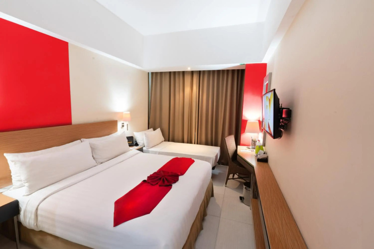 Atrium Premiere Hotel