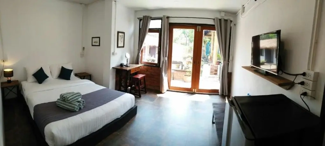 Standard Double room with garden view
