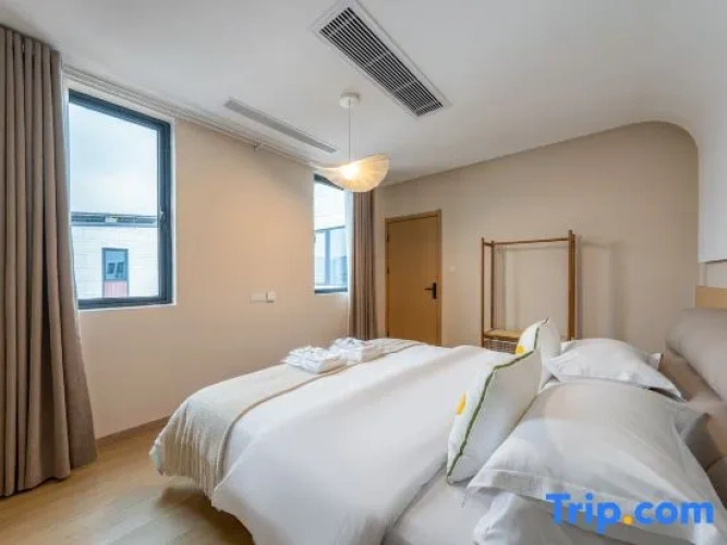 3 Bedrooms Duplex Villa