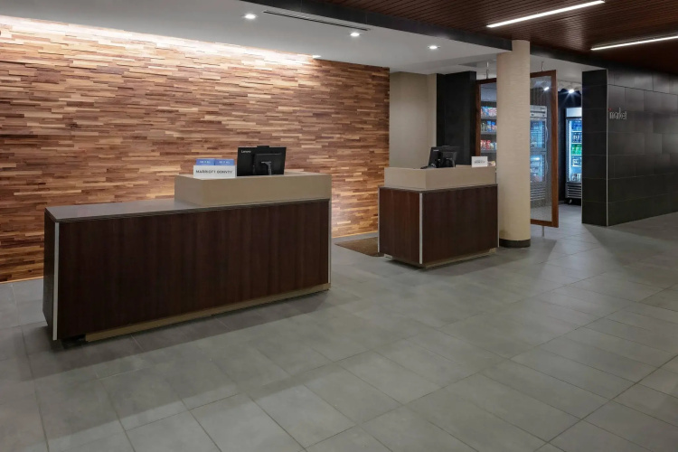 Courtyard by Marriott Cincinnati Mason