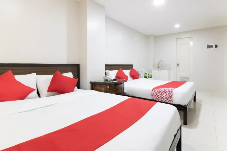 Quadruple Suite