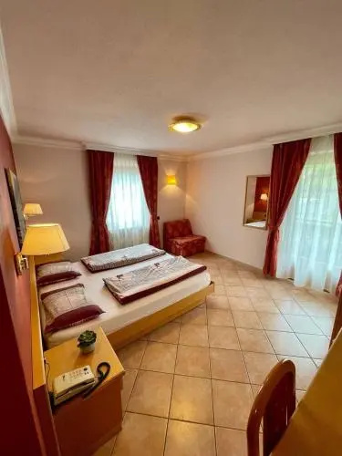 Hotel Garni Rin da Rin