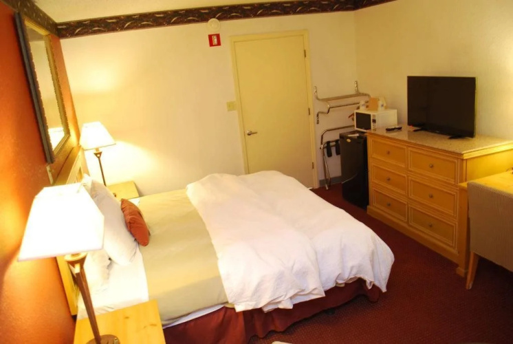 Red Roof Inn Monteagle, TN