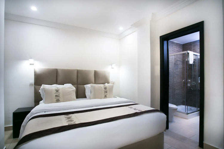 Home Residence Hotel
