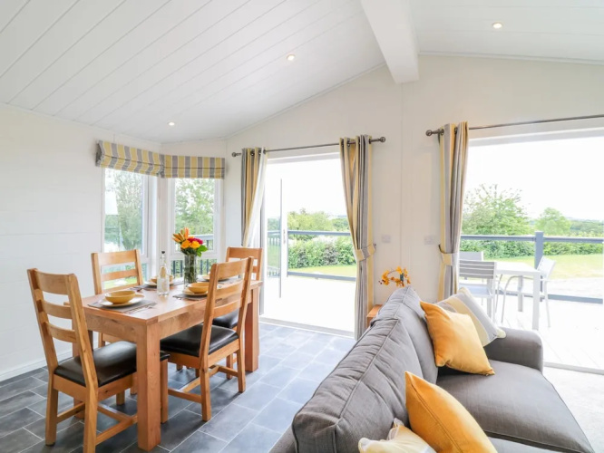 Birch Lodge