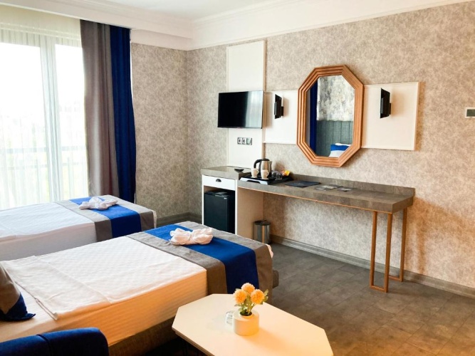 Triple Suite