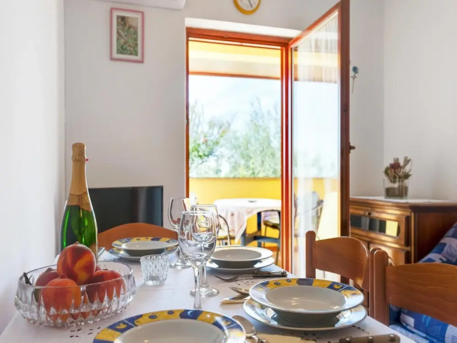 Secluded Apartment in Poreč with Garden