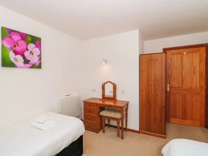 The Willow Lodge
