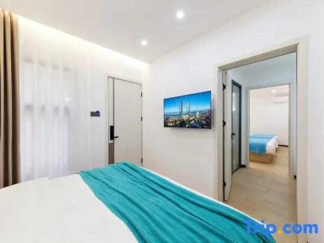 2 Bedrooms Suite