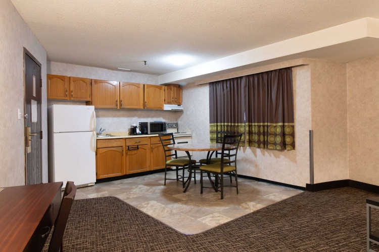 Super 8 by Wyndham Prince George photo 19