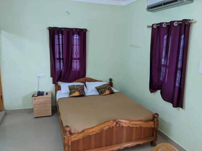 Kanish Home Stay