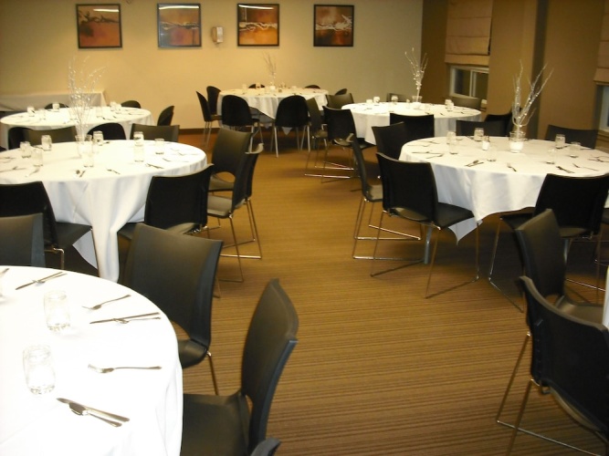 Super 8 by Wyndham Peterborough photo 20