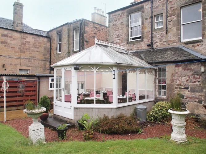 Thrums Hotel