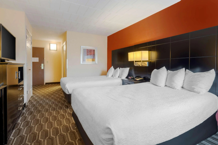 Best Western Plus Poconos Hotel