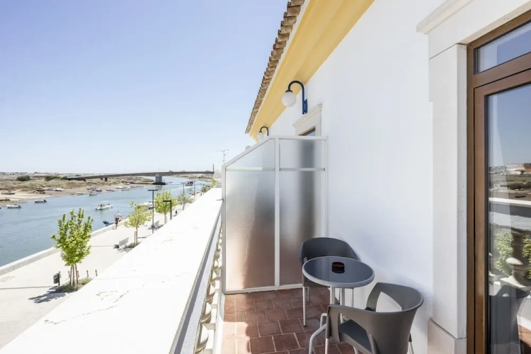 Superior Double room with balcony and with river view