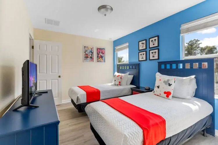 Themed Bedrooms and Large Pool