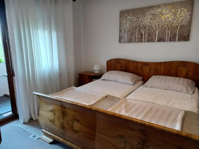 Walk Apartment
