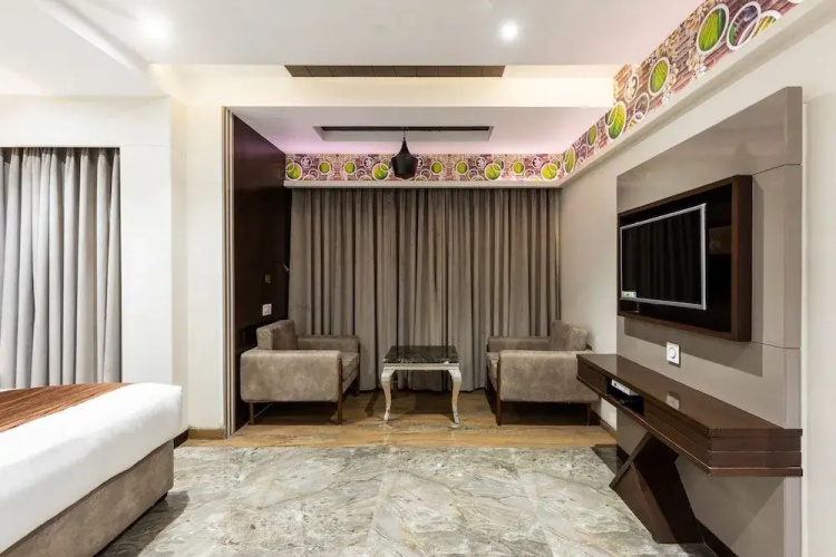 Hotel President
