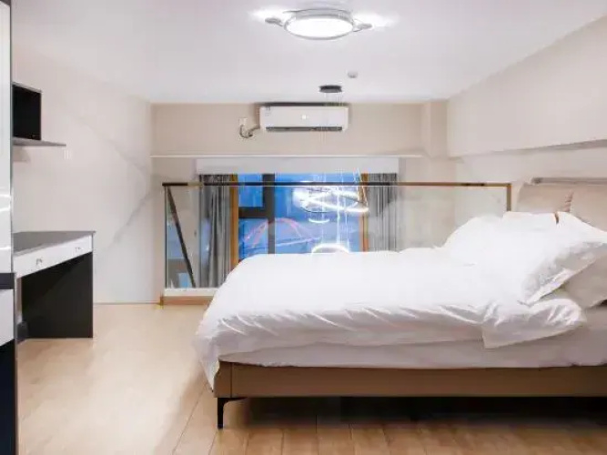 Overlooking Xiangjiang homestay