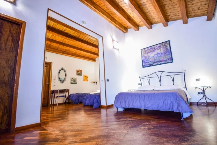 Standard Quadruple room