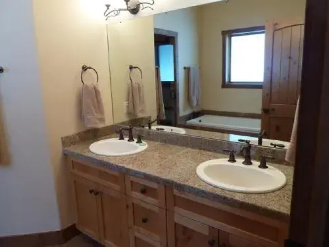 Cascade Village 352