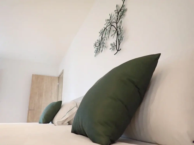 2 Bedrooms Premium Cottage
