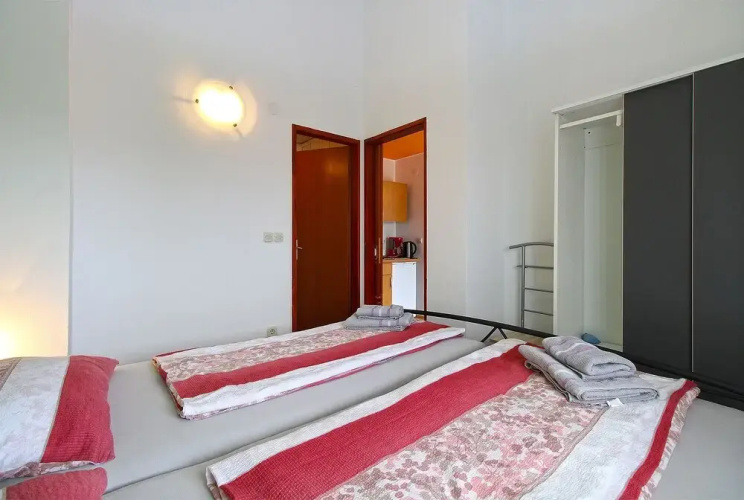 Apartment 1030