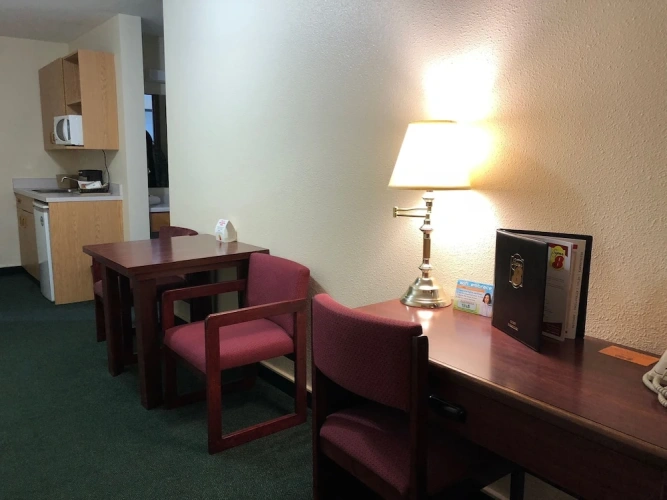 2 Bedrooms Double Suite