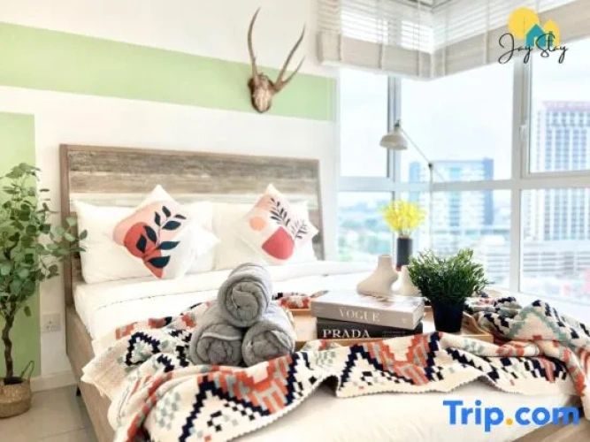 3 Bedrooms Apartment