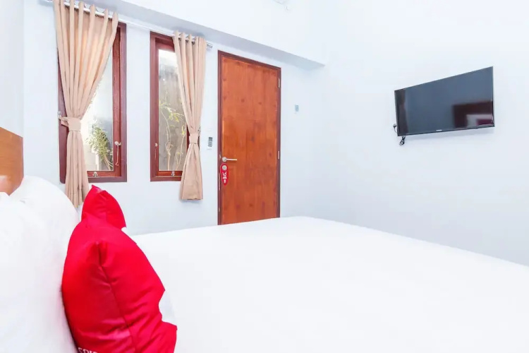 ZEN Rooms Batu Bolong Canggu