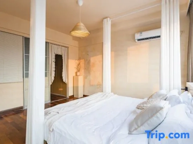 1 Bedroom Double Suite with river view