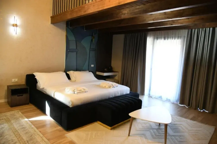 Deluxe Double room with pool view