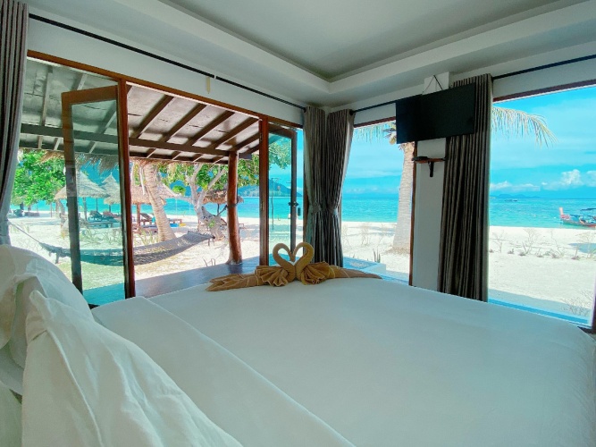 Grand Double room with ocean view