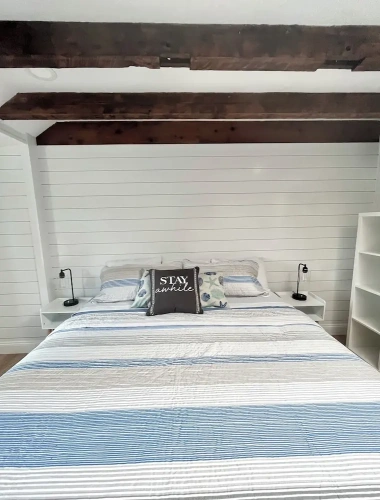 Standard Double Basement room