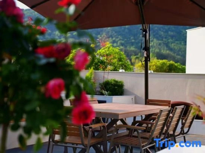 YaoWang-hot spring homestay